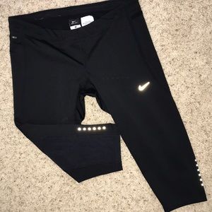 Women’s Nike Dri-Fit Tech Running Capri